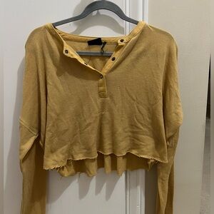 Mustard yellow Urban Outfitters cropped sweater (medium)